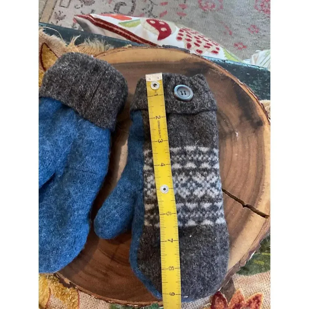 Cozy Wool Mittens with Unique Patterns | Fleece lined
